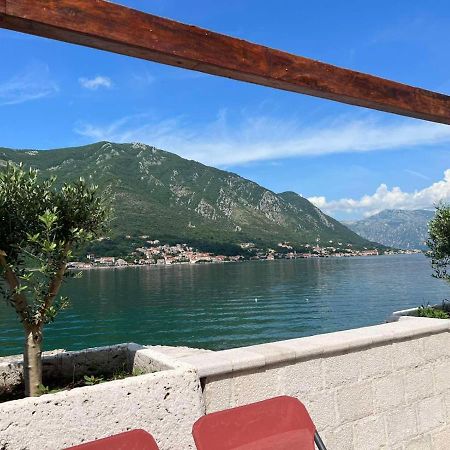 Sea Front 171 Apartment Kotor Exterior photo